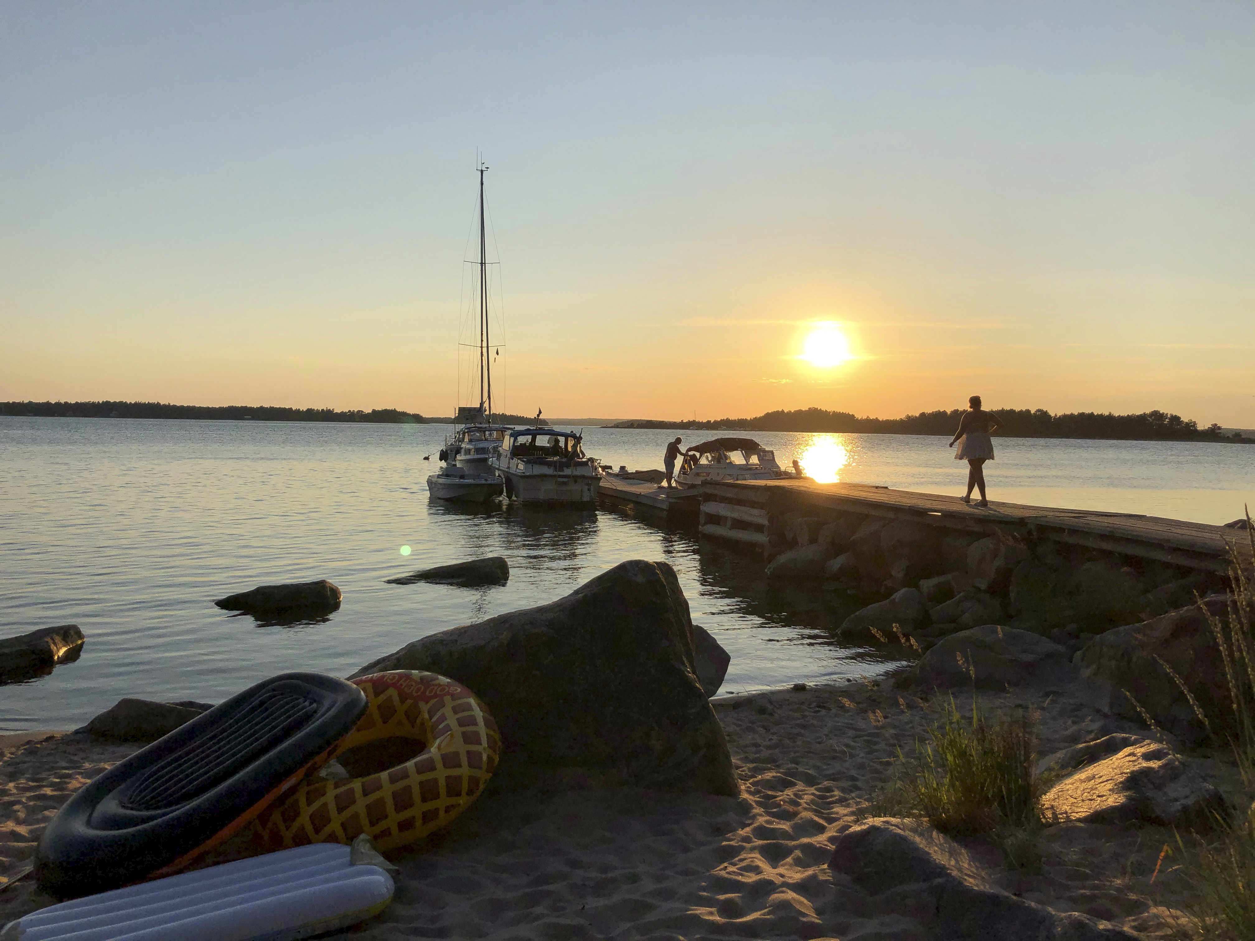 Stranden på Enskär i solnedgång