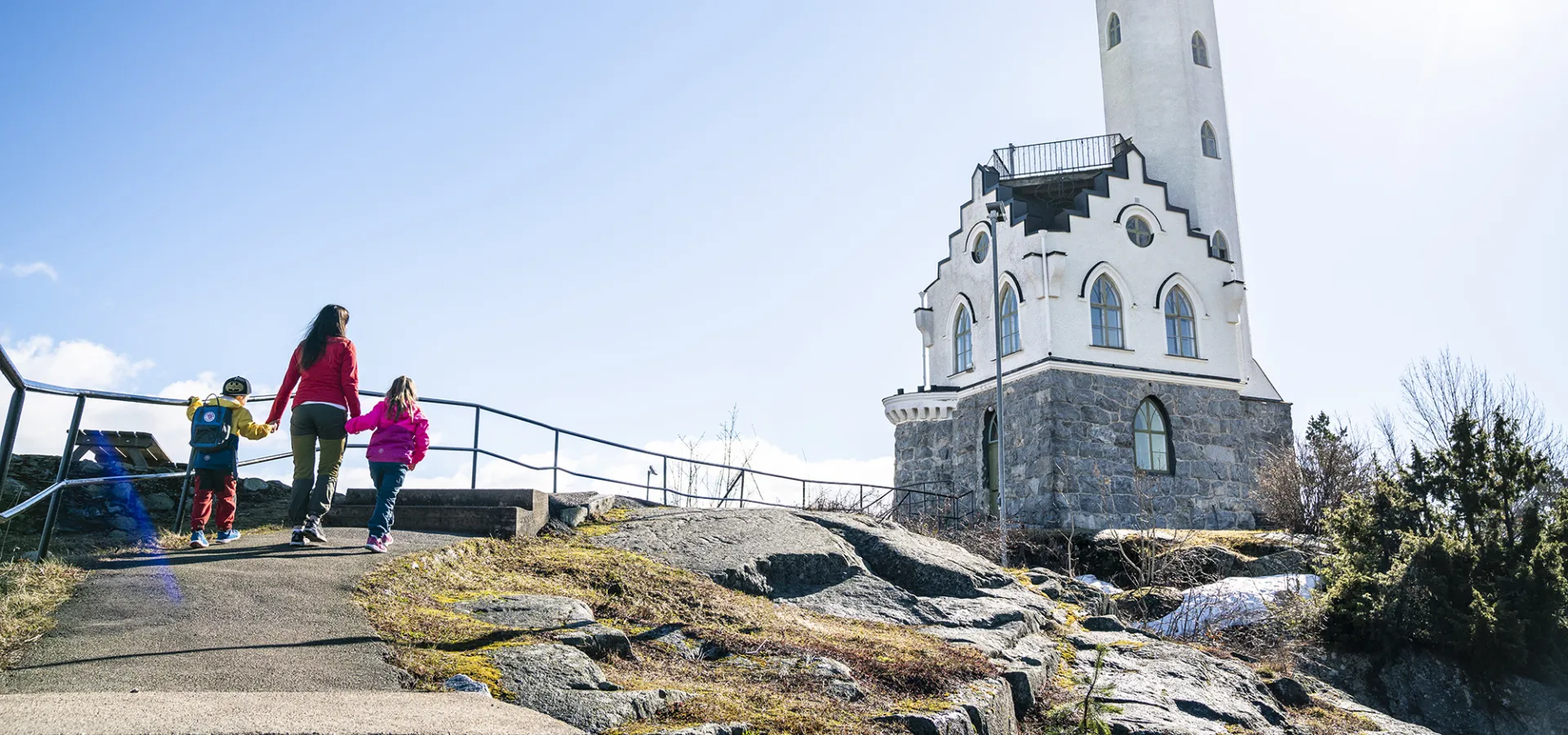 Utsikten från Östra berget och tornet Oscarsborg