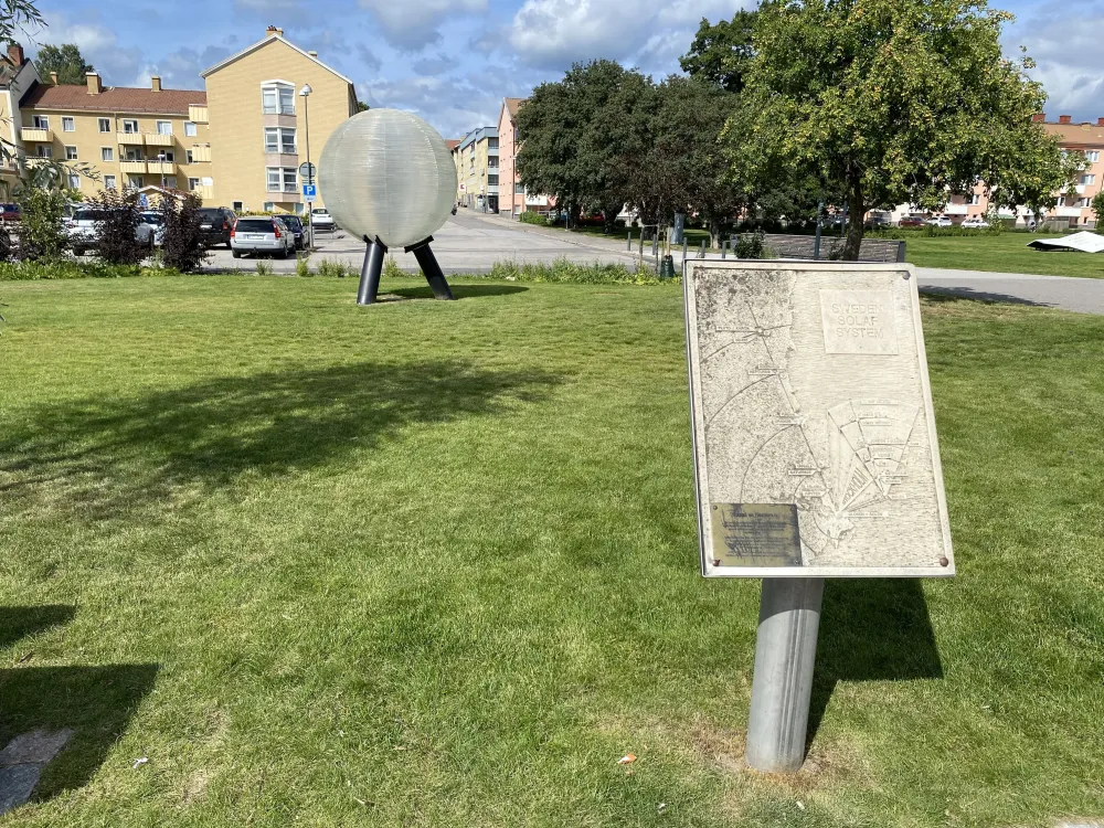 Neptunus planetmodell i Gurkparken