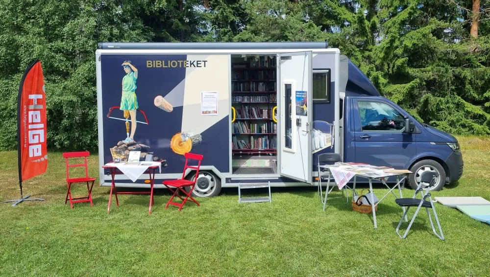 Biblioteksbilen i Trönö