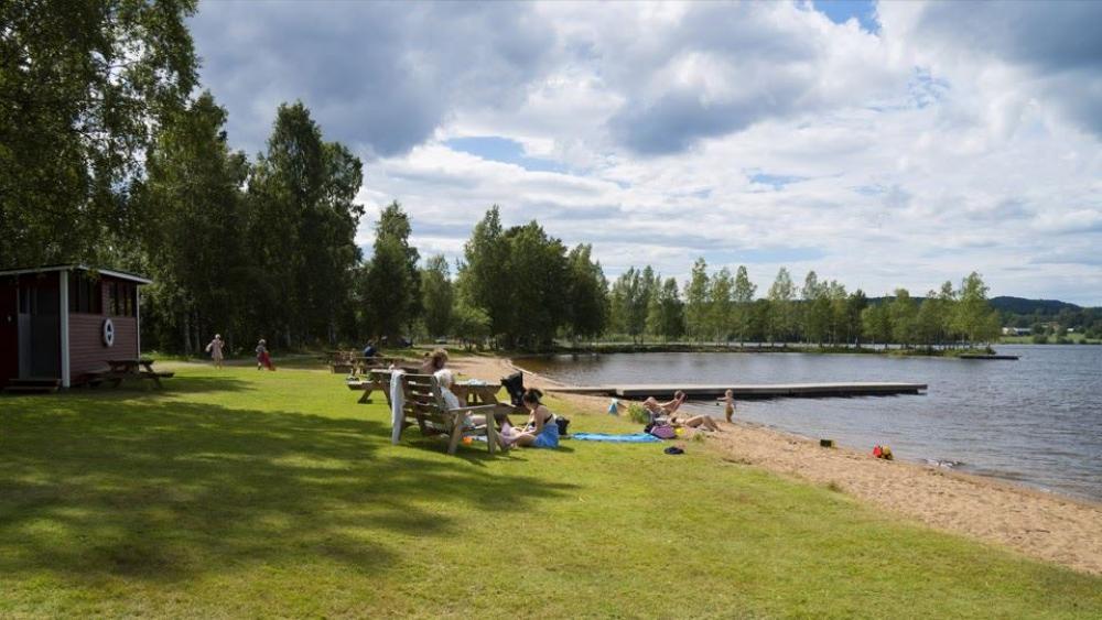 Skogsand - Lake swimming