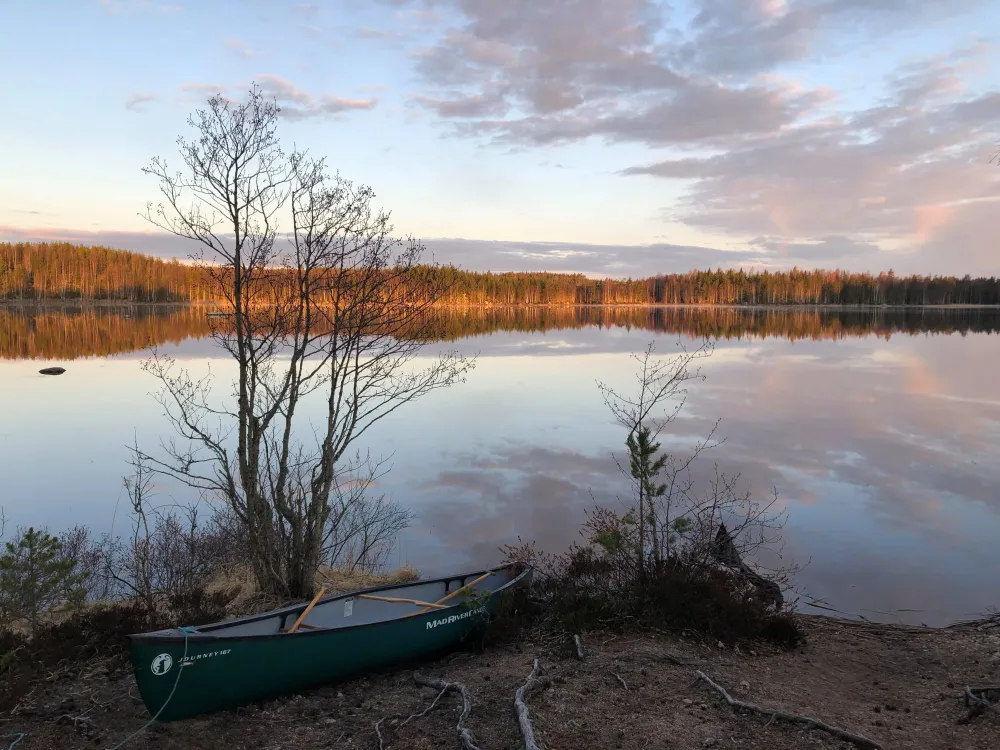 Hyr kanot vid Strömån