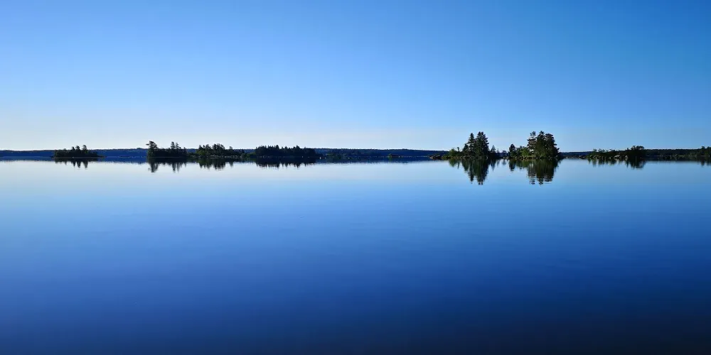 Axmar bruk - lugnet vid havet