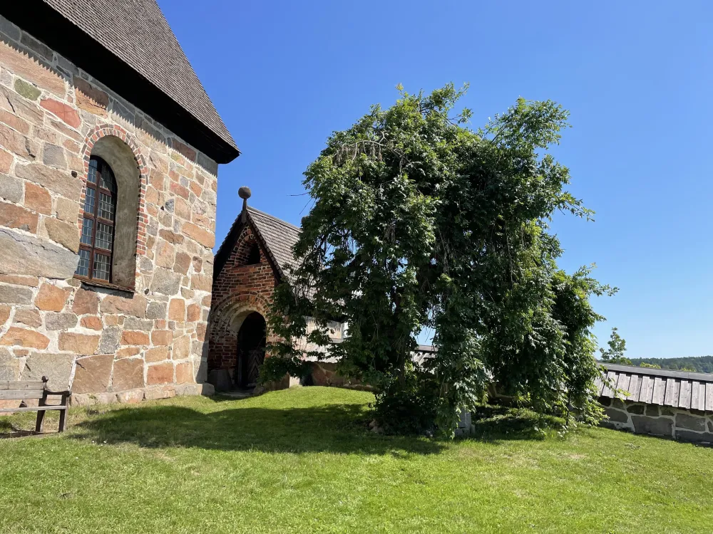Trönö gamla kyrka