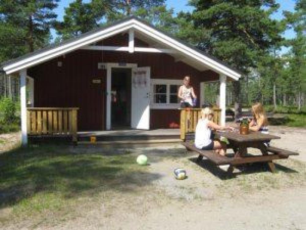 Self-catering camping cottage Mörten (4 beds shower/WC)