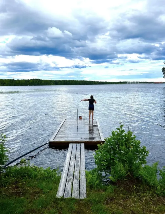 Harmonisk villa nära natur och bad