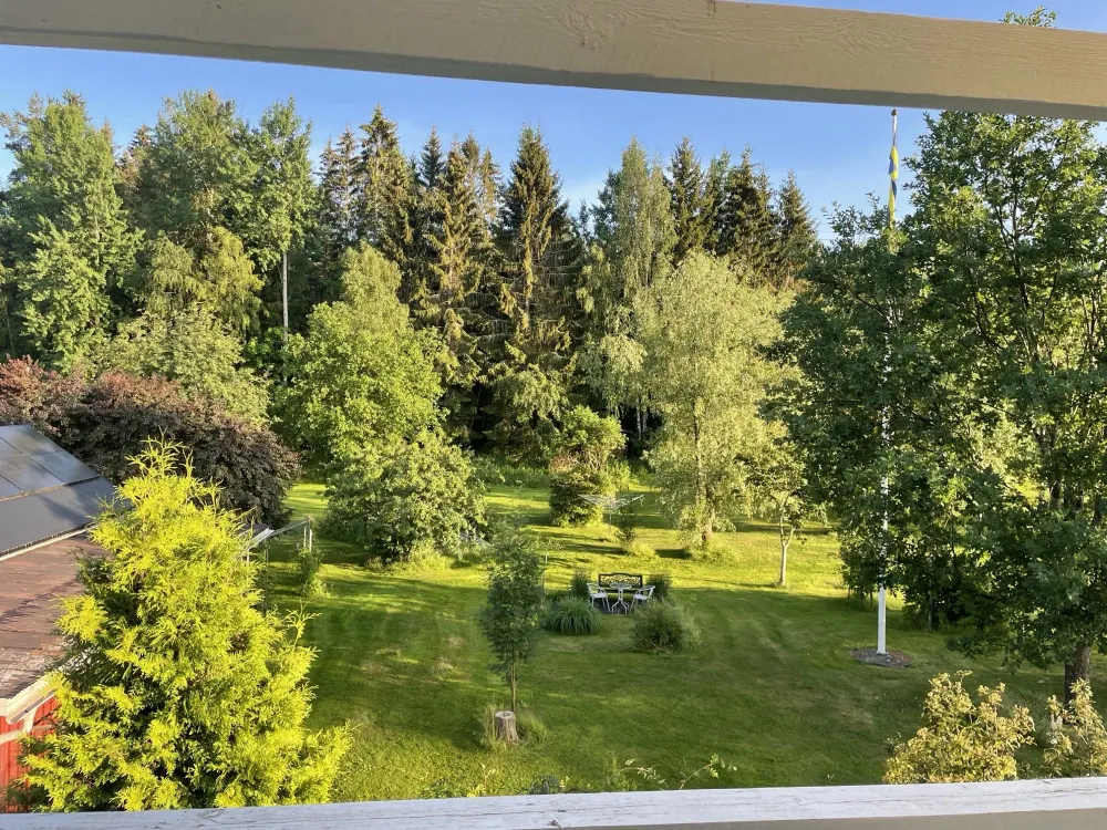 Harmonisk villa nära natur och bad