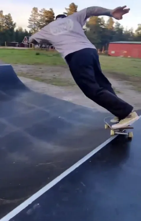 Skateboardramp i Mohed