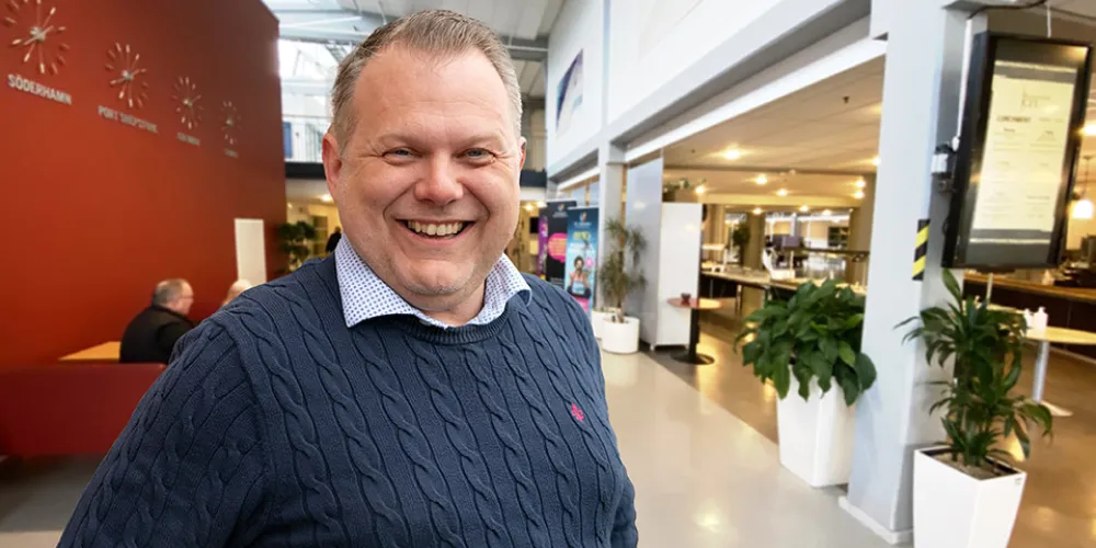 Ola Andersson, näringslivschef bjuder in till företagarlunch