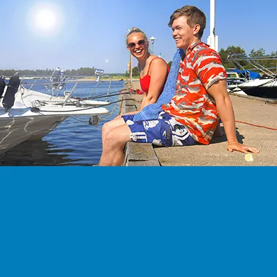 Teaser för kust och skärgård, bild och blå platta